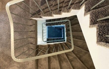 Teppich im Treppenhaus